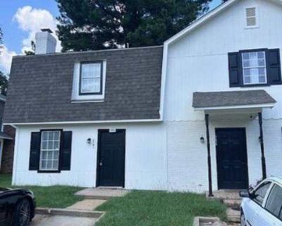 2 Bedroom 1.5BA 1300 ft Apartment For Rent in Jackson, MS