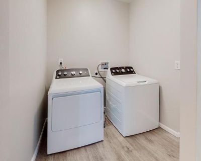 Pet friendly $600 per month room to rent in Payne