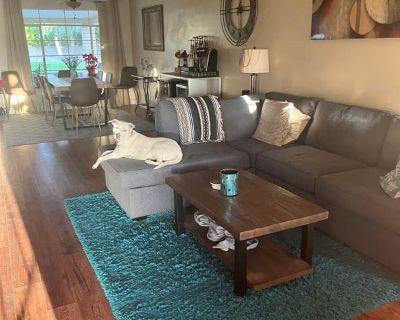 Total rooms: 2. Deposit: $450.00 * Utilities included?: Yes * Fees apply?: No. No preference. Non-smoking. Not for couples. Furnishings: Furnished * Parking: Yes * Living room: No * Broadband included: Yes. Availability Available Now Minimum term None Maximum term None. Room available in private 3 bedroom, 2 bath house. Available furnished or unfurnished. Conveniently located by shopping and ni...