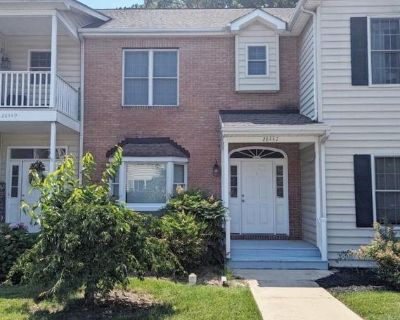 3 Bedroom 2BA 1600 ft Apartment For Rent in Easton, MD