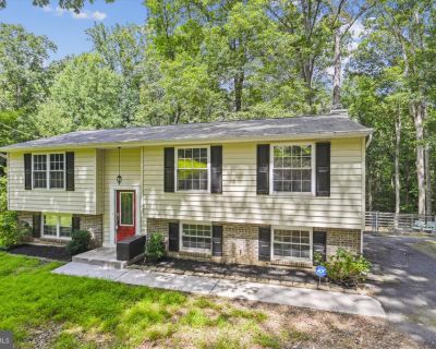 5 Bedroom 2BA 2182 ft Apartment For Rent in Manassas, VA