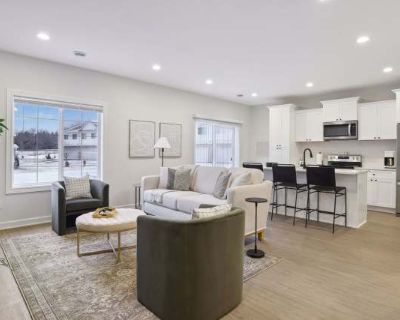 3 Bedroom Townhome. image_url. In unit laundry Granite counters Dishwasher Pet friendly Garage Stainless steel Unit Amenities air conditioning dishwasher furnished granite counters ice maker in unit laundry range refrigerator stainless steel Property Amenities pet friendly parking garage cats allowed dogs allowed. Pets allowed. 3 Bedroom. 2.5 Bathroom. 1706 ft . Furnished