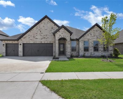 4 Bedroom 2BA 2834 ft Single Family House For Rent in Anna, TX