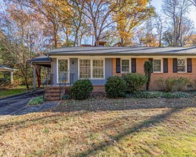 2 Bedroom 1BA Condominium For Sale in GREENVILLE, SC