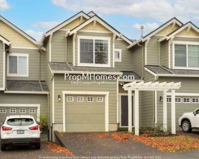 3 Bedroom 2.5BA 1515 ft Apartment For Rent in West Linn, OR