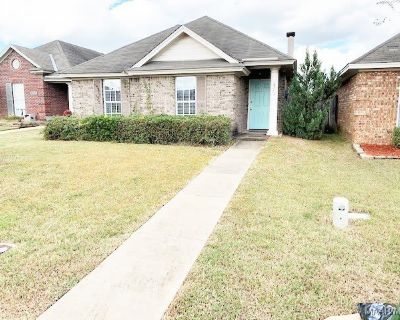 3 Bedroom 2BA 1454 ft Apartment For Rent in Montgomery, AL