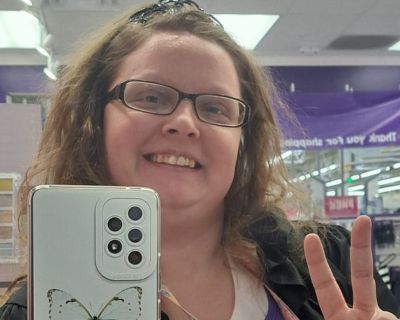 Jessica - Needs a Place on iROOMit or a Room