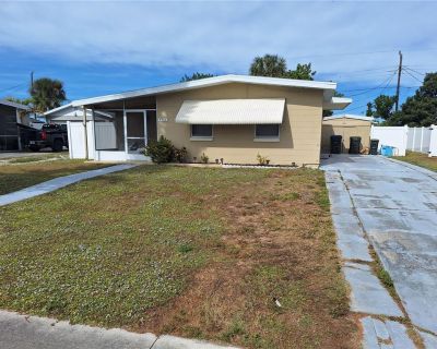 2 Bedroom 1BA 678 ft Apartment For Rent in North Port, FL