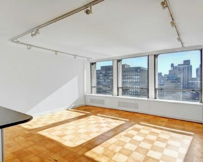 E Rd St Apt P, Manhattan, Condo For Rent