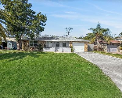 8531 Horizon Ln. Fully Renovated 3-Bed, 2-Bath Home with Garage in Sea Pines, Hudson, FL Open Floor Plan & Private Backyard!\nFully renovated open floor plan home in Sea Pines is ready for you! Home has Beautiful all-new kitchen with a granite island and A Single car garage. Backyard backs up to a conservation area giving you space!Tenant is responsible for all utilities and lawn care.We do not...