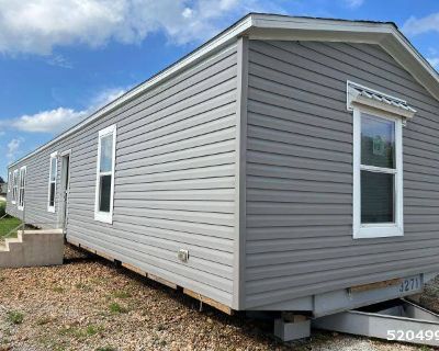 3 Bedroom 2BA Mobile Home For Sale in NEOSHO, MO