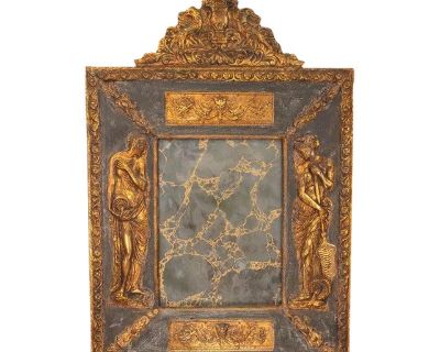 19th Century Italian Baroque Style Giltwood and Gesso Mirror With Verre Églomisé