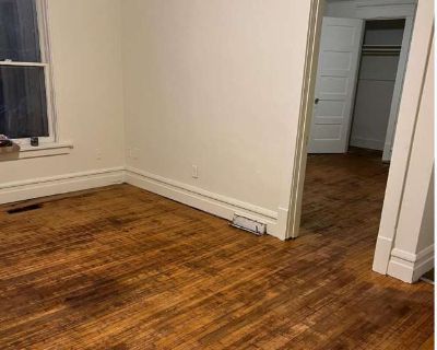 3 Bedroom 1BA 0 ft Apartment For Rent in Janesville, WI