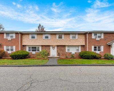 3 Bedroom 1BA 1159 ft Condo For Sale in North Andover, MA
