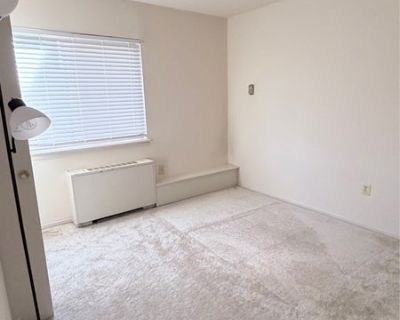 Unfurnished Room for Rent - Room for Rent - Alexandria, VA (10 min to King St)