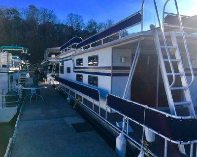 1983 Sumerset House Boat Norris Lake Completely Renovated