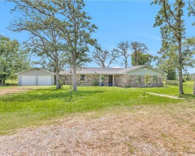 3 Bedroom 2BA 1681 ft Single Family Home For Sale in BEDIAS, TX