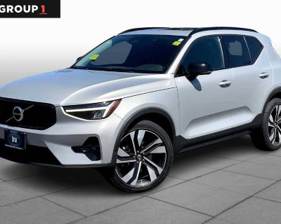 Used 2023 Volvo XC40 Plus