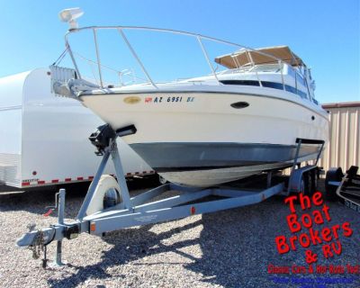 1991 BAYLINER AVANTI 30' Cuddy Cabin