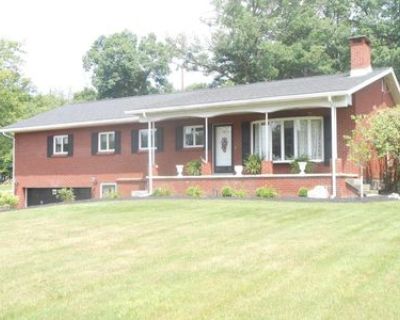 4 Bedroom 3BA 2280 ft Single Family House For Sale in Oil City, PA