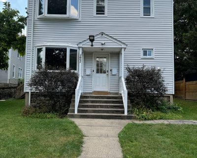 2 Bedroom 1BA 1400 ft Apartment For Rent in Waterbury, CT