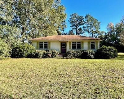 3 Bedroom 1BA 1236 ft Single Family House For Sale in Orangeburg, SC