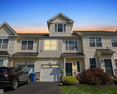 3 Bedroom 2.5BA House For Sale in Wyncote, PA