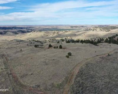 Single Family Home For Sale in GILLETTE, WY