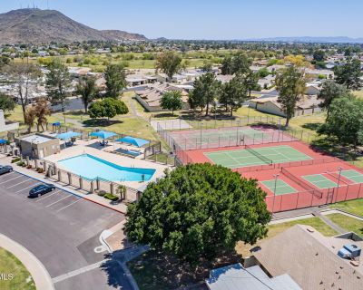 3 Bedroom 2BA 1204 ft Townhouse For Rent in Phoenix, AZ