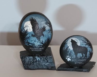Set of 2 Original Artists Signed, Named and Dated Acrylic Paintings on two Natural Stones. One silhouette of an Eagle, named Moonlight Wonder, the other silhouette of a Wolf named Midnight Howl. Artist Rick Kom Kalispell captures the beauty of nature with a striking image of a Wolf under moonlight the other is an Eagle under the moonlight. The paintings are done on Natural Stone using Acrylic P...