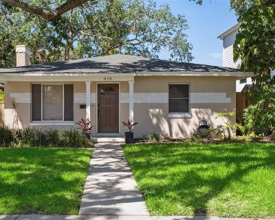 3 Bedroom 2BA 1755 ft Pet-Friendly Single Family Home For Rent in Tampa, FL