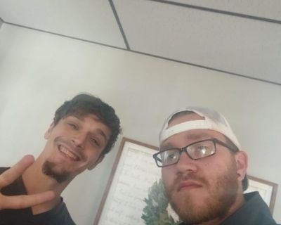 $700 /month. Age: 30 * Any pets?: No * Occupation: Professional * Gender: Male. Non-smoking room preferred. Pets are fine. Males preferred. Age preference: 18 - 99. Looking in: Chester. Hey there! I'm looking for a room in the Chester area and hope you're it. I'm a 30-year-old professional seeking a room to rent ASAP. I m looking to share with other males of any age. My maximum rent is $700 per...