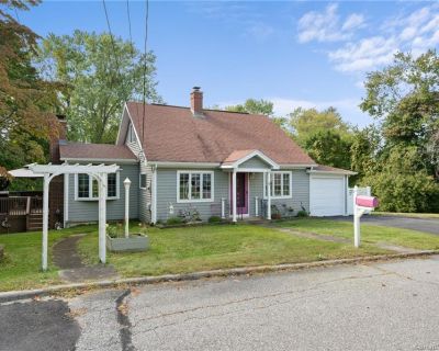 3 Bedroom 1BA 1184 ft Apartment For Rent in Waterford, CT