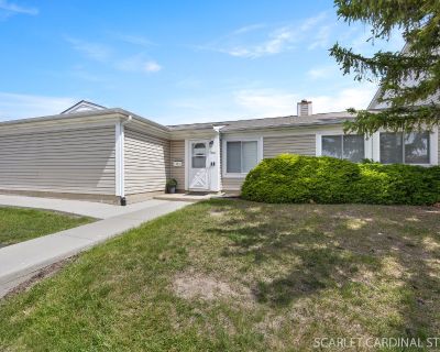 2 Bedroom 1BA 1000 ft Townhouse For Sale in Hoffman Estates, IL