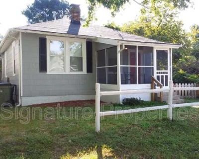 2 Bedroom 1BA 1116 ft Furnished Pet-Friendly Apartment For Rent in Richmond, VA