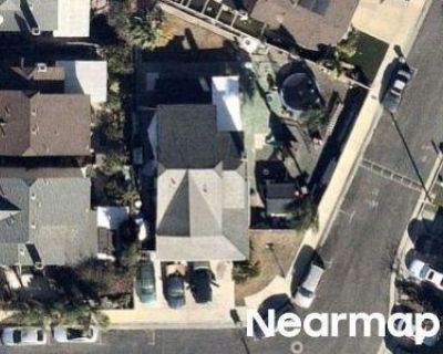 4 Bed 3 Bath Preforeclosure Property in Santa Ana, CA 92703 - Jeannie Cmn