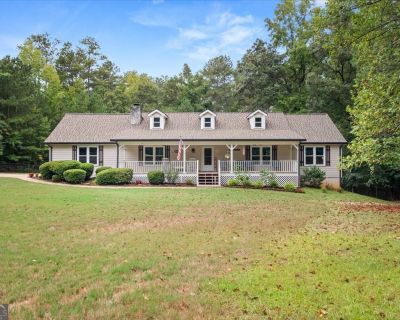 5 Bedroom 3BA 1771 ft Single Family House For Sale in McDonough, GA