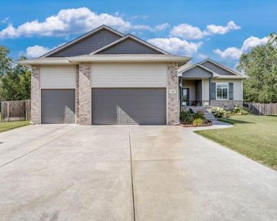 5 Bedroom 4BA 2974 ft Single Family Home For Sale in HAYSVILLE, KS