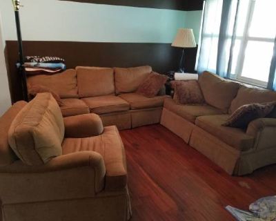 living room sofa/couch set