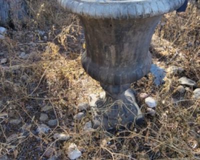 Concrete flower pots
