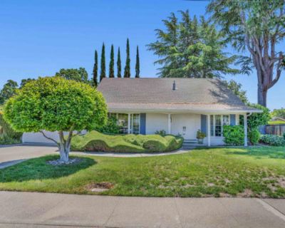 4 Bedroom 2BA 1833 ft Single Family Home For Sale in Concord, CA