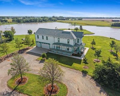 5 Bedroom 3BA 3026 ft Single Family Home For Sale in VIOLA, KS
