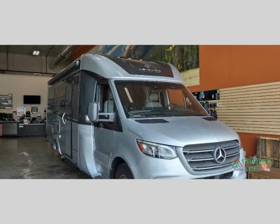 2021 Leisure Travel Unity 24fx