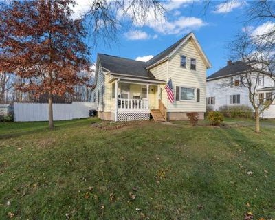 3 Bedroom 2BA 1488 ft Single Family Home For Sale in WEBSTER, NY