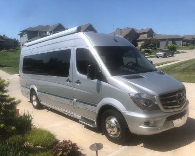 2014 Airstream Interstate 3500 EXT Lounger/Queen