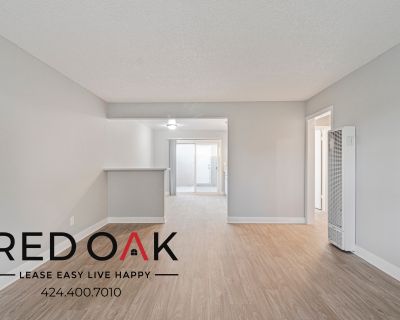 660 S Riverside Ave. ~1 Month FREE~ Charming Two Bedroom with Hardwood Style Floors, Gas Stove/Oven, Naturally Lit, On-Site Laundry, and Parking Included ~ In Rialto! *MOVE-IN SPECIAL* **Resident will receive a one-time credit of 1 Month FREE off of the Market Rent Price of $2,075, on approved credit, on a 12-month lease.* Key Features: ~ Inviting Appeal: Welcome home to a neatly landscaped com...