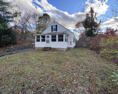 3 Bedroom 1BA 1256 ft Single Family House For Sale in Claremont, NH