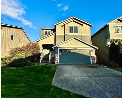 4 Bedroom 2.5BA 2297 ft Pet-Friendly Apartment For Rent in University Place, WA