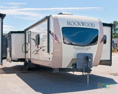 2017 Forest River Rockwood Signature Ultra Lite 8329SS For Sale by Dealer in Acworth, Georgia