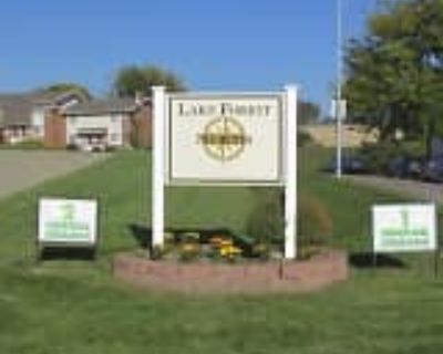 2 Bedroom Apartment For Rent in Omaha, NE Lake Forest North